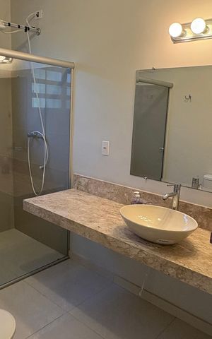 Casa para alugar com 525m², 3 quartos e 2 vagas