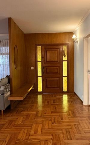 Casa para alugar com 525m², 3 quartos e 2 vagas