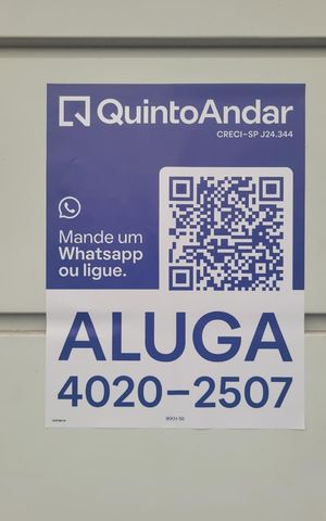 Casa à venda com 150m², 3 quartos e 2 vagas Casa à venda com 150m², 3 quartos e 2 vagasFachada