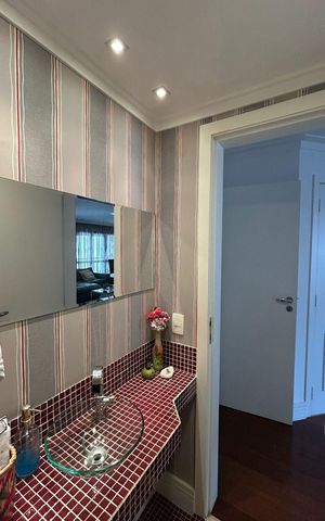 Apartamento à venda com 174m², 4 quartos e 3 vagas Apartamento à venda com 174m², 4 quartos e 3 vagasLavabo