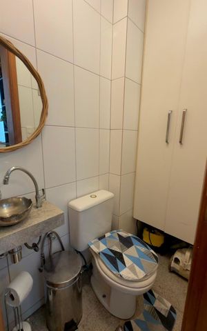 Apartamento à venda com 140m², 3 quartos e 2 vagas Apartamento à venda com 140m², 3 quartos e 2 vagasBanheiro de serviço