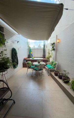 Apartamento à venda com 140m², 3 quartos e 2 vagas Apartamento à venda com 140m², 3 quartos e 2 vagasÁrea externa