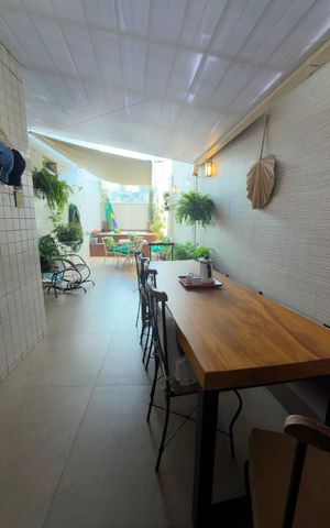 Apartamento à venda com 140m², 3 quartos e 2 vagas Apartamento à venda com 140m², 3 quartos e 2 vagasÁrea externa