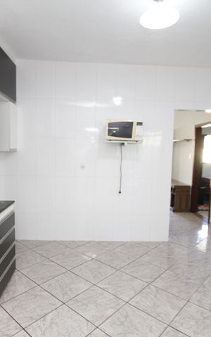 Casa à venda com 360m², 4 quartos e 4 vagasCozinha