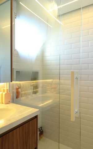 Apartamento à venda com 163m², 3 quartos e 3 vagasBanheiro da Suíte 1