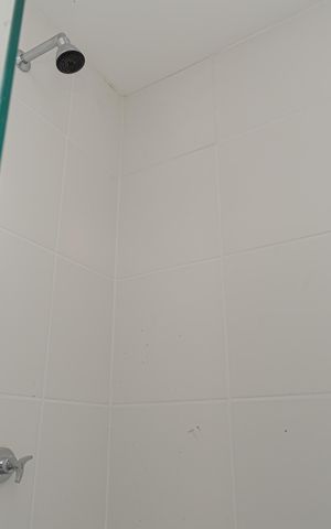 Studio para alugar com 27m², 1 quarto e sem vaga Studio para alugar com 27m², 1 quarto e sem vagaBanheiro