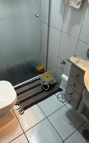 Casa à venda com 165m², 2 quartos e 2 vagas Casa à venda com 165m², 2 quartos e 2 vagasBanheiro