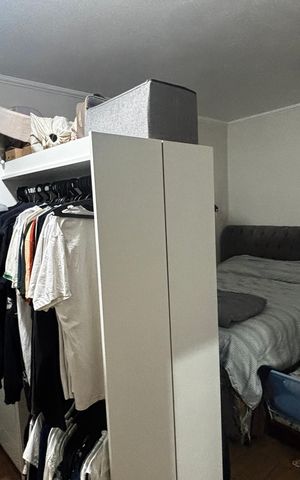 Casa à venda com 165m², 2 quartos e 2 vagas Casa à venda com 165m², 2 quartos e 2 vagasQuarto 2