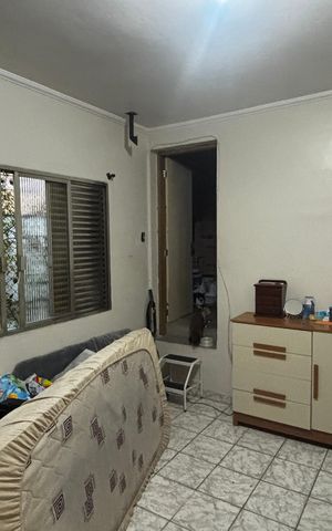 Casa à venda com 165m², 2 quartos e 2 vagas Casa à venda com 165m², 2 quartos e 2 vagasQuarto 1