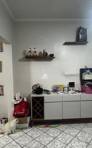 Casa à venda com 165m², 2 quartos e 2 vagas