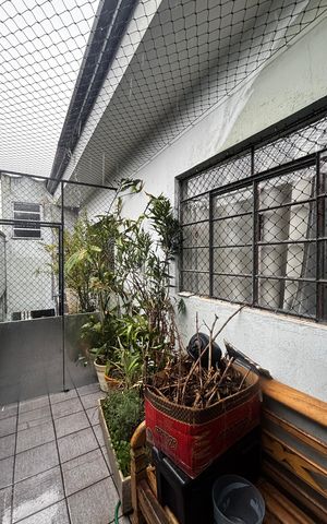 Casa à venda com 165m², 2 quartos e 2 vagas Casa à venda com 165m², 2 quartos e 2 vagasQuintal