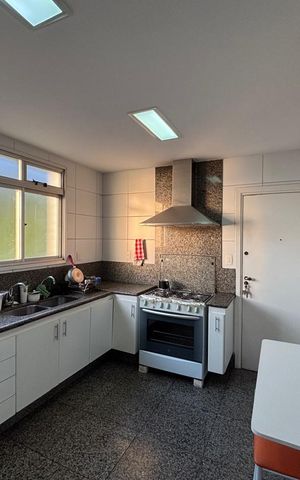 Apartamento à venda com 122m², 4 quartos e 3 vagas