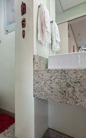 Apartamento à venda com 122m², 4 quartos e 3 vagas