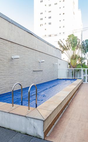 Apartamento para alugar com 49m², 2 quartos e 1 vaga Apartamento para alugar com 49m², 2 quartos e 1 vagaÁrea comum - Piscina
