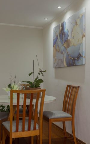 Apartamento à venda com 60m², 2 quartos e 1 vaga Apartamento à venda com 60m², 2 quartos e 1 vagaSala