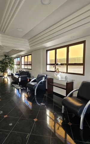 Apartamento à venda com 106m², 3 quartos e 2 vagas Apartamento à venda com 106m², 3 quartos e 2 vagasÁrea externa