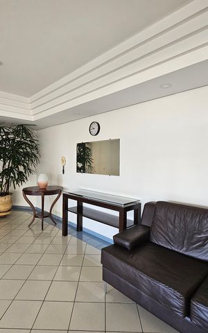 Apartamento à venda com 106m², 3 quartos e 2 vagas Apartamento à venda com 106m², 3 quartos e 2 vagasÁrea externa