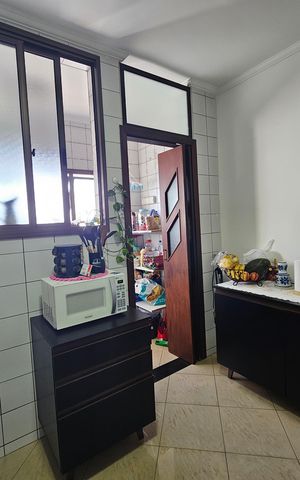 Apartamento à venda com 106m², 3 quartos e 2 vagas Apartamento à venda com 106m², 3 quartos e 2 vagasCozinha