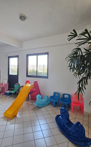 Apartamento à venda com 106m², 3 quartos e 2 vagas Apartamento à venda com 106m², 3 quartos e 2 vagasÁrea externa