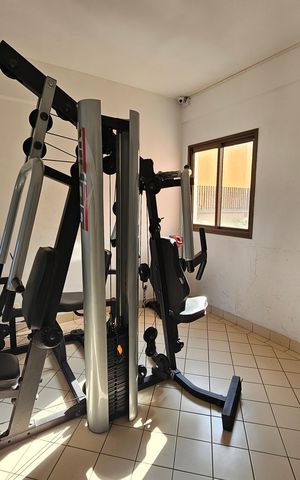 Apartamento à venda com 106m², 3 quartos e 2 vagas Apartamento à venda com 106m², 3 quartos e 2 vagasÁrea externa