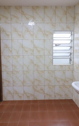 Casa para alugar com 172m², 4 quartos e 2 vagasBanheiro