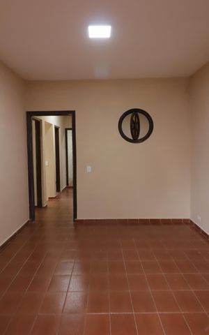 Casa para alugar com 172m², 4 quartos e 2 vagasQuarto 1