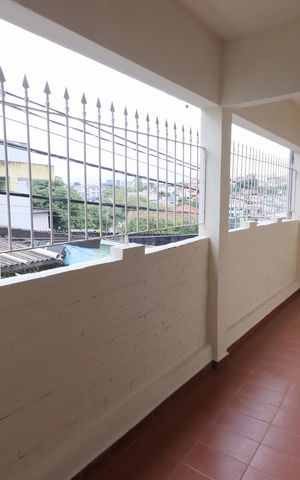 Casa para alugar com 172m², 4 quartos e 2 vagasQuarto 1