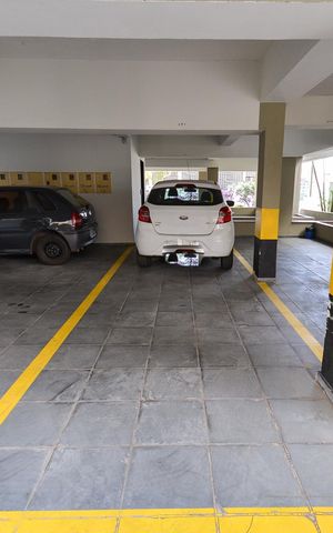 Apartamento à venda com 220m², 3 quartos e 2 vagas Apartamento à venda com 220m², 3 quartos e 2 vagasGaragem