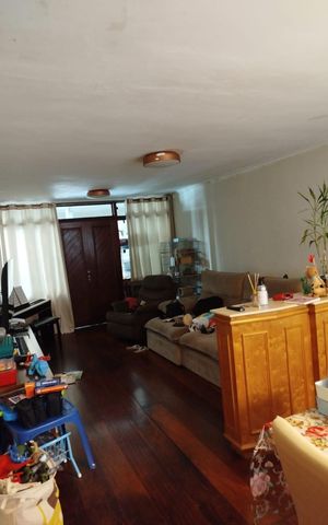 Casa à venda com 480m², 2 quartos e 2 vagasSala