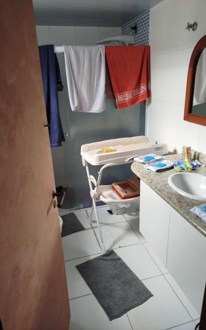Casa à venda com 480m², 2 quartos e 2 vagasBanheiro