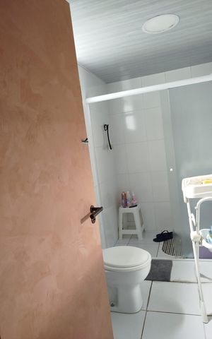 Casa à venda com 480m², 2 quartos e 2 vagasBanheiro