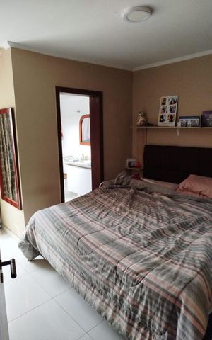 Casa à venda com 480m², 2 quartos e 2 vagasQuarto