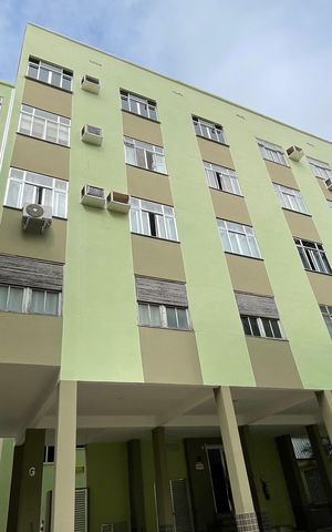 Apartamento à venda com 56m², 2 quartos e 1 vaga Apartamento à venda com 56m², 2 quartos e 1 vagaFachada do bloco