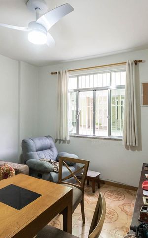 Apartamento à venda com 56m², 2 quartos e 1 vagaSala