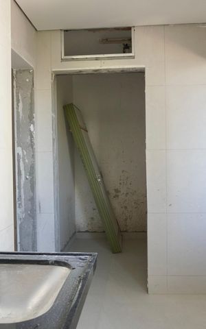 Apartamento à venda com 156m², 4 quartos e 3 vagas Apartamento à venda com 156m², 4 quartos e 3 vagasÁrea de Serviço