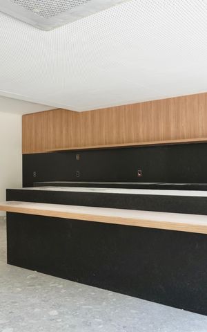 Apartamento à venda com 156m², 4 quartos e 3 vagas Apartamento à venda com 156m², 4 quartos e 3 vagasÁrea comum - Salão de festas