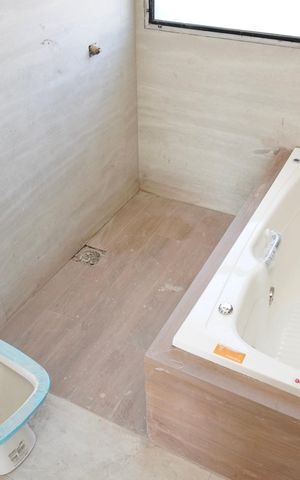 Apartamento à venda com 156m², 4 quartos e 3 vagas Apartamento à venda com 156m², 4 quartos e 3 vagasBanheiro da Suíte 2