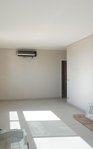 Apartamento à venda com 156m², 4 quartos e 3 vagas Apartamento à venda com 156m², 4 quartos e 3 vagasSala
