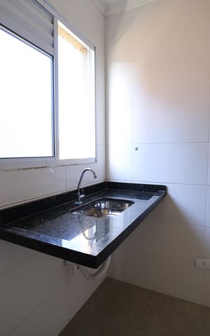 Apartamento à venda com 38m², 2 quartos e sem vagaCozinha e Área de Serviço