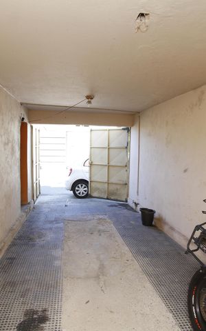 Casa à venda com 380m², 5 quartos e 1 vagaGaragem