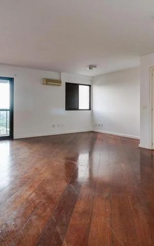 Apartamento para alugar com 130m², 3 quartos e 3 vagas Apartamento para alugar com 130m², 3 quartos e 3 vagasSala