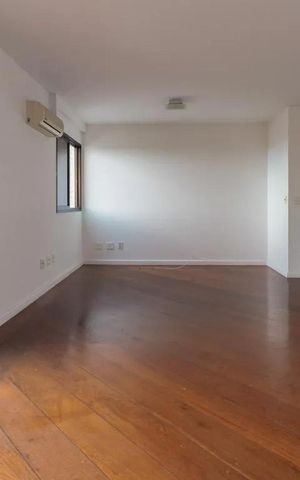 Apartamento para alugar com 130m², 3 quartos e 3 vagas Apartamento para alugar com 130m², 3 quartos e 3 vagasSala