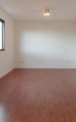 Apartamento para alugar com 130m², 3 quartos e 3 vagas Apartamento para alugar com 130m², 3 quartos e 3 vagasQuarto