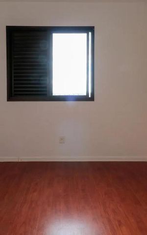 Apartamento para alugar com 130m², 3 quartos e 3 vagas Apartamento para alugar com 130m², 3 quartos e 3 vagasQuarto