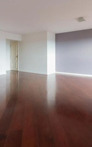 Apartamento para alugar com 130m², 3 quartos e 3 vagas Apartamento para alugar com 130m², 3 quartos e 3 vagasQuarto