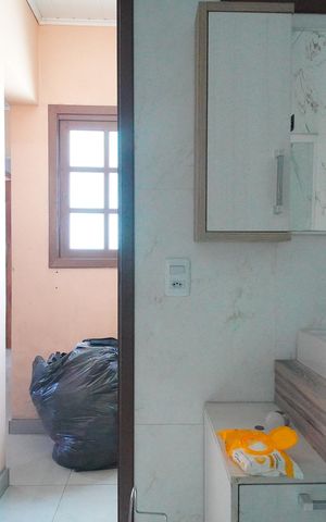 Casa para alugar com 700m², 3 quartos e 3 vagasBanheiro 1