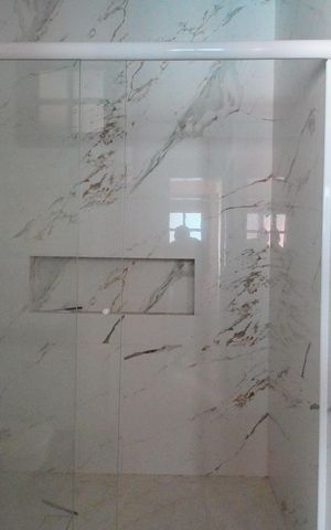 Casa para alugar com 700m², 3 quartos e 3 vagasBanheiro 1