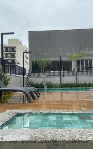 Studio à venda com 25m², 1 quarto e 1 vaga Studio à venda com 25m², 1 quarto e 1 vagaÁrea comum - Piscina