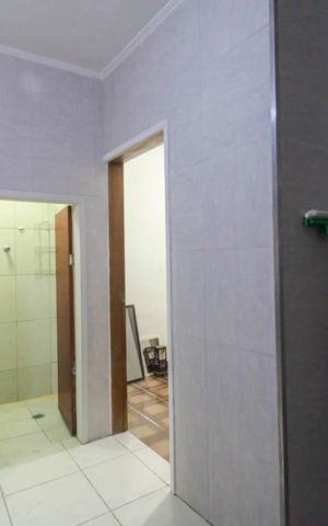 Casa para alugar com 300m², 4 quartos e 2 vagas Casa para alugar com 300m², 4 quartos e 2 vagasÁrea de serviço