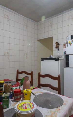 Casa para alugar com 300m², 4 quartos e 2 vagas Casa para alugar com 300m², 4 quartos e 2 vagasCozinha